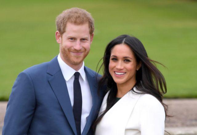 Harry e Meghan são perseguidos por paparazzi e quase sofrem acidente de carro