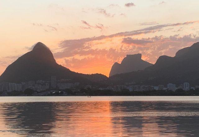 Pedale na Lagoa Rodrigo de Freitas e explore a ciclovia próxima à Ipanema