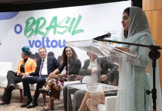 Nobel da Paz, Malala participa de evento no Ministério da Educação