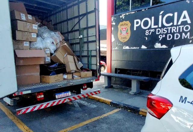 Caminhoneiro fica cinco horas refém de bandidos em São Paulo