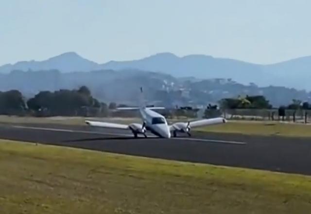 Piloto faz pouso forçado e arrasta "bico" de aeronave na pista