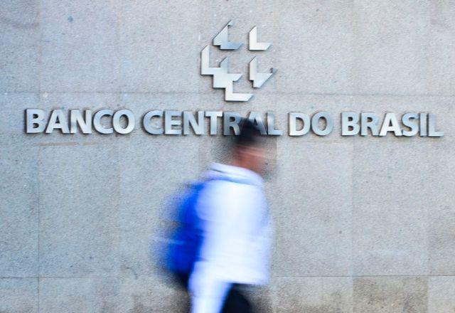 Relatório Focus do BC estima alta mais forte do PIB: 2,14%