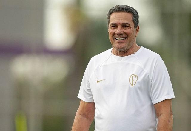 Corinthians: "Temos um crescimento visível da equipe", diz Luxemburgo