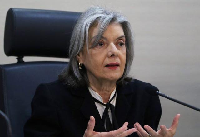 Cármen Lúcia determina que Mauro Cid e Lawand compareçam à CPI do 8/1