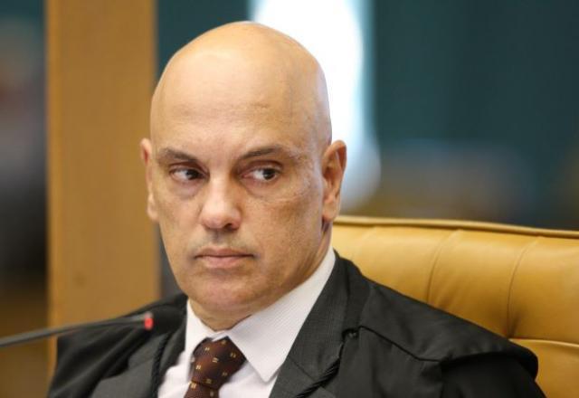 Alexandre de Moraes é hostilizado em aeroporto de Roma