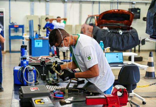 Ensino técnico: empresários brasileiros apostam nesta modalidade