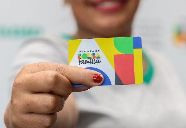 Caixa divulga calendário do Bolsa Família de agosto; veja datas