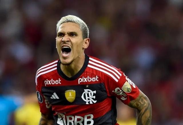 Flamengo suspende Pedro de partida pela Libertadores e impõe multa ao atacante