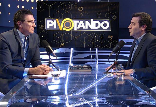 Pivotar é tornar-se um "resiliente e até um anti-frágil", define Janguiê Diniz