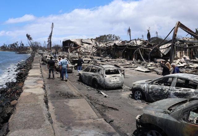 Sobe para 55 o número de mortos em incêndios florestais no Havaí