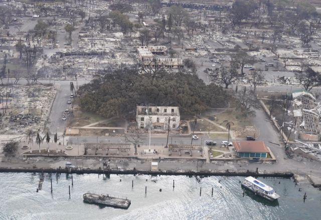 Sirenes não tocaram durante incêndios florestais no Havaí