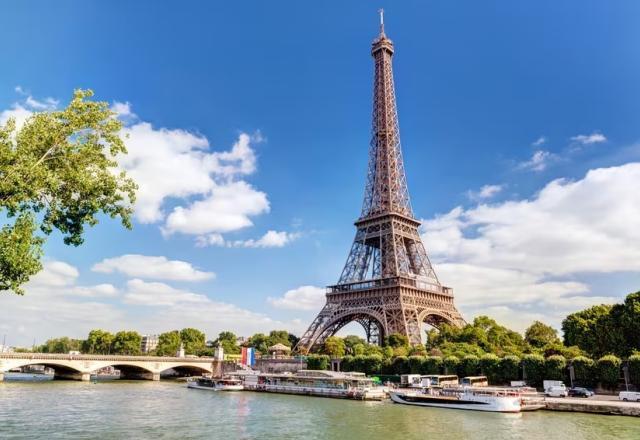 Torre Eiffel é fechada após ameaça de bomba