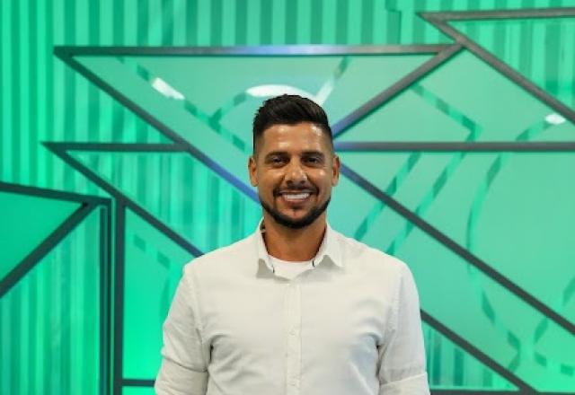 Arena SBT recebe Marcelinho Carioca para 'esquenta' de Corinthians x Estudiantes