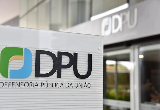 Interino no comando da DPU fala em "campanha difamatória" contra indicado de Lula 