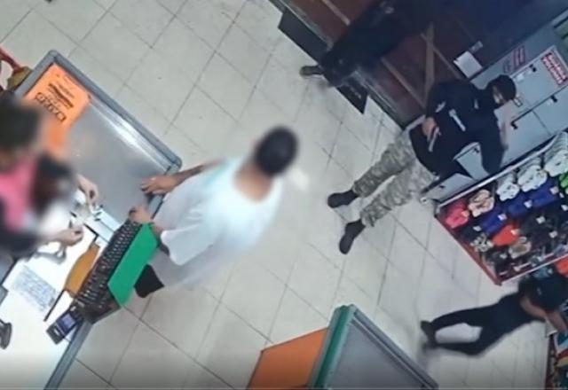 Homens encapuzados invadem mercado e fazem 20 pessoas reféns no ES