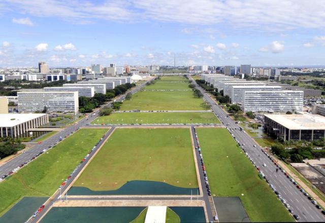 Brasil Agora: dia de depoimentos na PF e em CPIs no Congresso Nacional