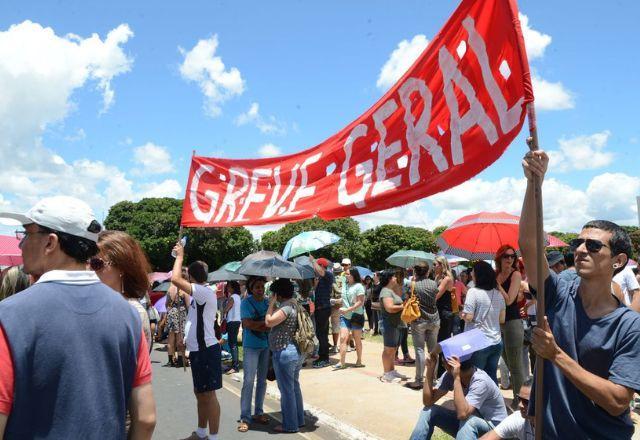 Número de greves caiu 18% no primeiro semestre do ano, diz Dieese