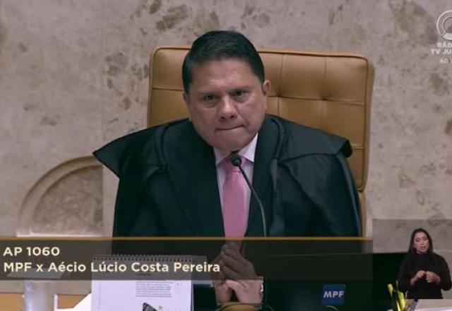 "Golpe de estado é página virada", diz Carlos Frederico, da PGR