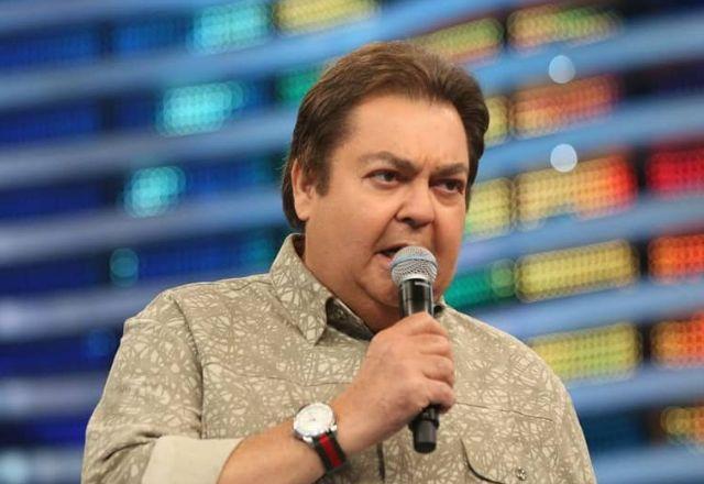 Faustão recebe alta após segunda internação