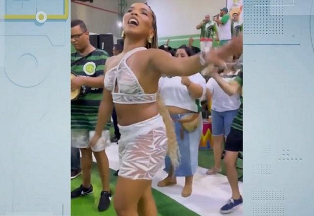 Racistas atacam rainha de escola campeã do carnaval do Rio de Janeiro