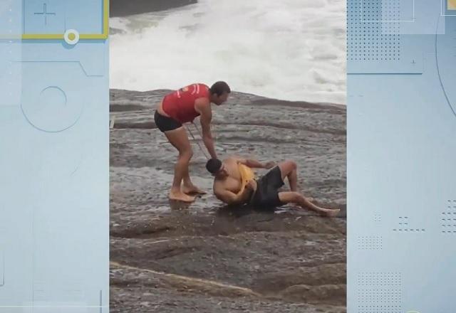 Turistas são arrastados por onda enquanto tiravam fotos em cima de pedra