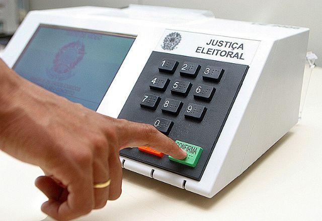 TSE abre código-fonte da urna eletrônica para inspeção pública nesta 4ª feira