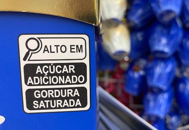 Alerta sobre açúcar, sal e gordura passa a ser obrigatório para industrializados