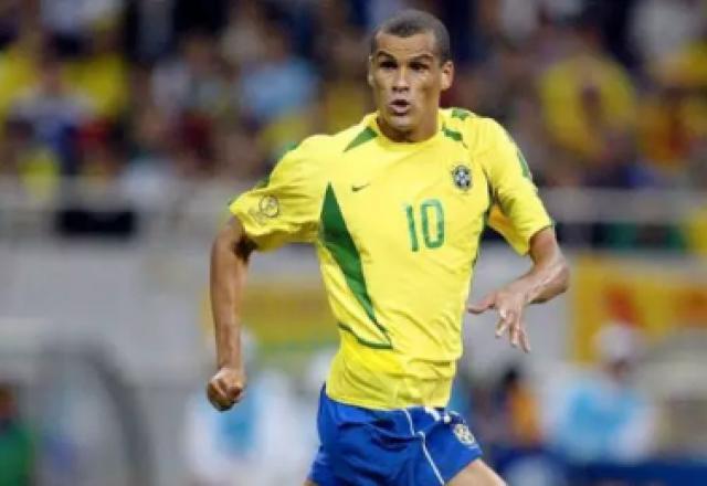 Rivaldo revela que quase abandonou a seleção na Copa de 2002