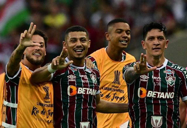 Fluminense supera Boca Juniors e é campeão da Libertadores