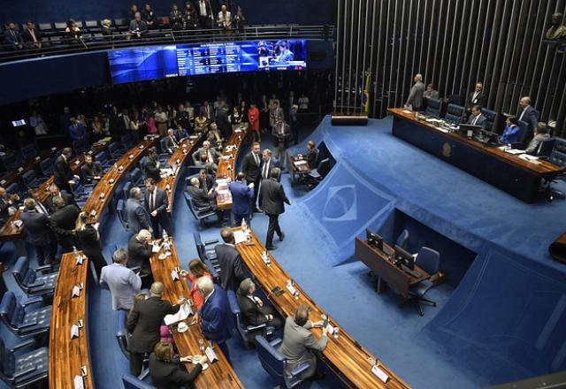 Senado aprova PEC da reforma tributária em 1º turno