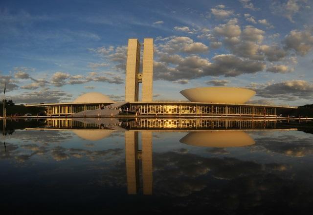 Congressista mais rico do Brasil critica projeto que taxa fundos exclusivos