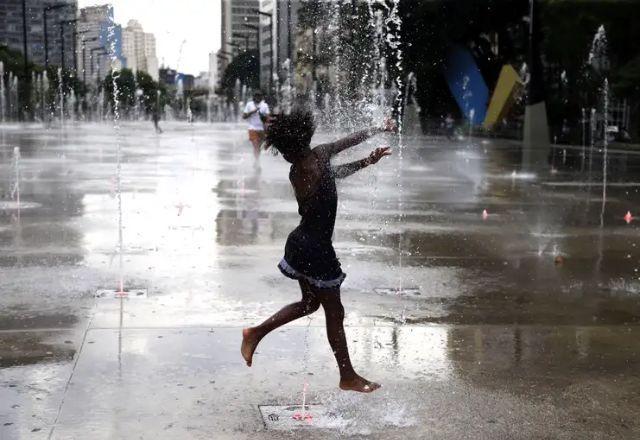 São Paulo pode bater recorde histórico de calor nesta 5ª feira, diz Inmet