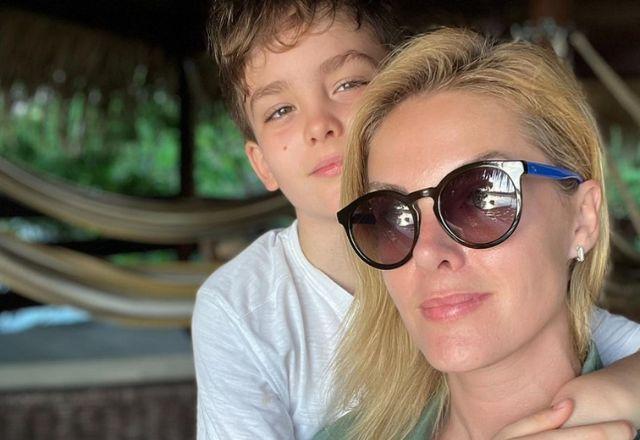 Ana Hickmann cita filho e faz novo desabafo: "pela 1ª vez conseguimos sorrir um pouco"