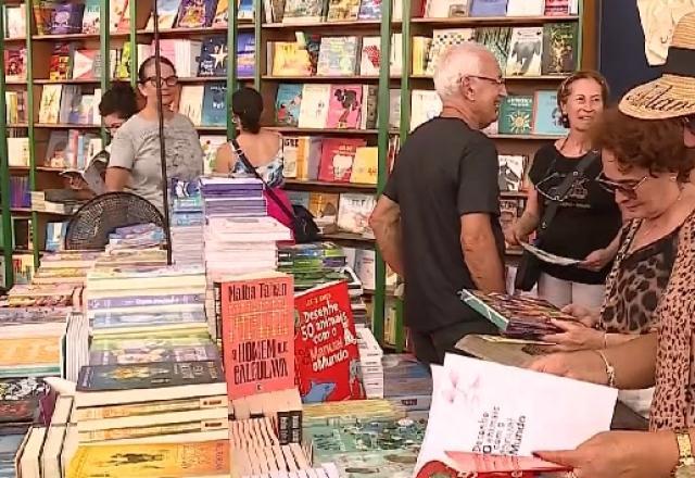 Festa Literária Internacional de Paraty vai até este domingo no RJ