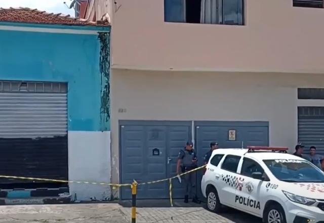 Homem é executado com mais de 20 tiros enquanto cortava cabelo em SP