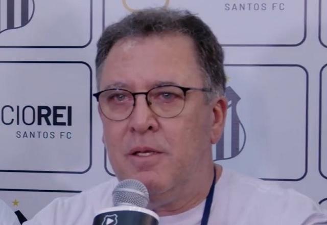 Presidente do Santos diz que time não usará a camisa 10 na Série B