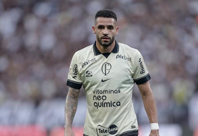 Renato Augusto se despede da torcida do Corinthians: "Lágrimas nos olhos" 