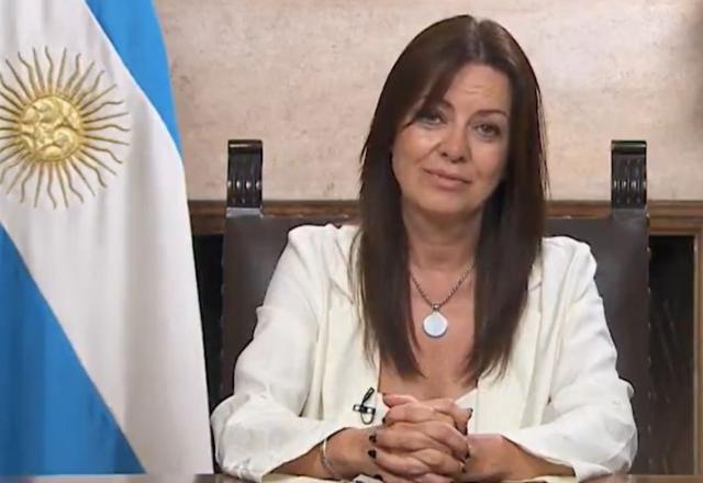 Ministra de Milei diz que vai cortar benefícios sociais de quem participar de protestos na Argentina