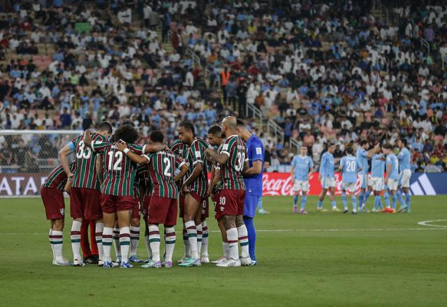 Fluminense chega ao Rio de Janeiro após vice no Mundial de Clubes