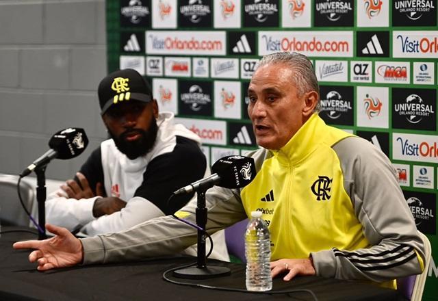 Tite sobre reforços: "Se é para contratar jogador em evolução, use a base"