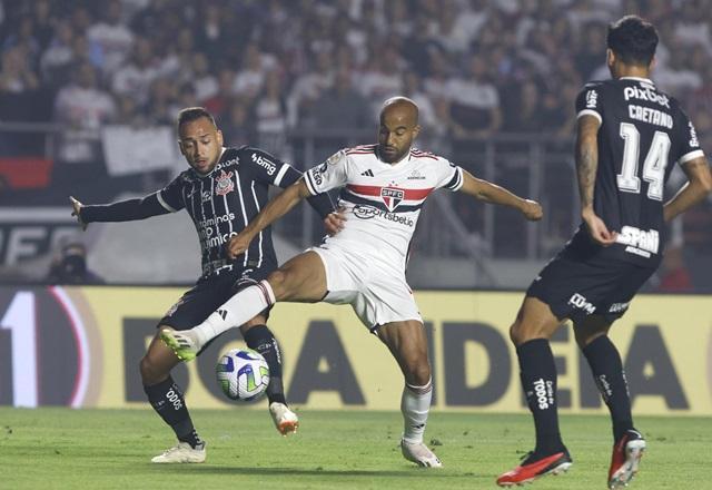 Corinthians x São Paulo: onde assistir, escalações e desfalques