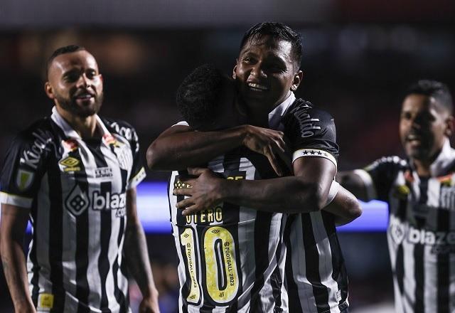 Santos vence São Paulo e assegura vaga no mata-mata do Paulistão