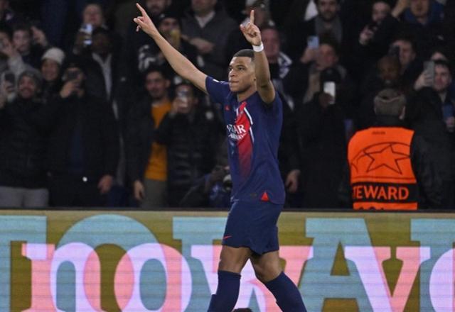 Mbappé comunica ao PSG que sairá ao fim do contrato, diz imprensa francesa