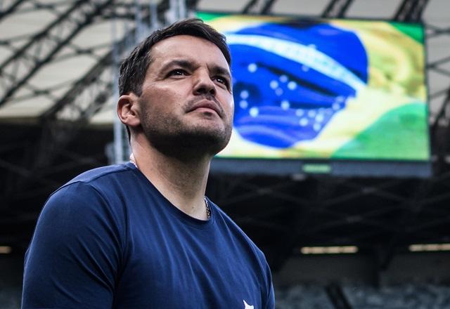 Cruzeiro demite técnico argentino Nicolás Larcamón