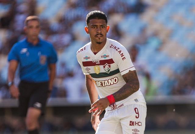 Fluminense afasta quatro jogadores após atos de indisciplina