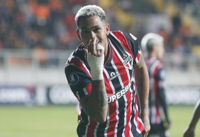 São Paulo vence o Cobresal e garante vaga antecipada nas oitavas da Libertadores