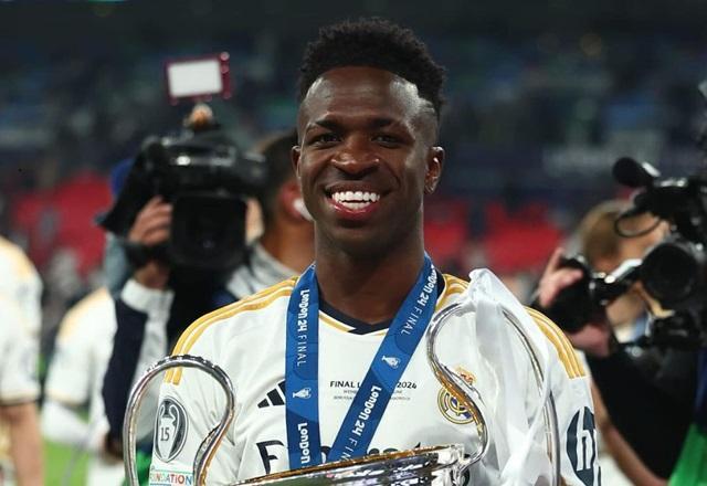 Vinícius Júnior é eleito melhor jogador da Champions League 2023/24