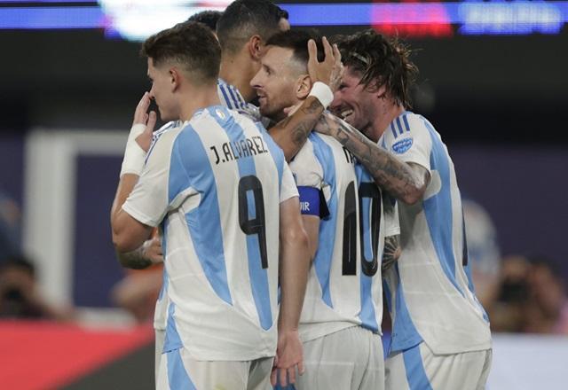 Argentina bate Canadá e assegura classificação à final da Copa América