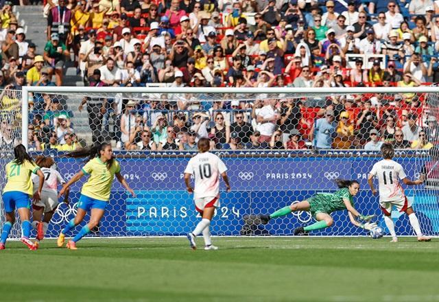 Brasil perde para Japão de virada e se complica na fase de grupos das Olimpíadas